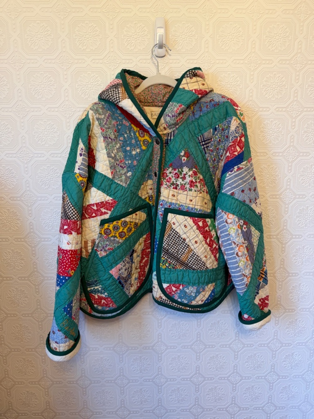Handmade Vintage Quilt Coat with Hood Sz XL - Picture 3 of 9